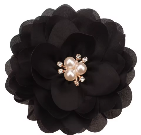Flor Camelia Negro con Centro de Perlas ( pieza)