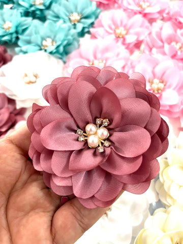 Flor Camelia Palo de Rosa con Centro de Perlas ( pieza)