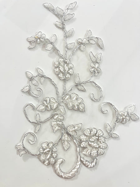 Aplicación en tul con pedrería Blanco con plata 24X15cm (par)