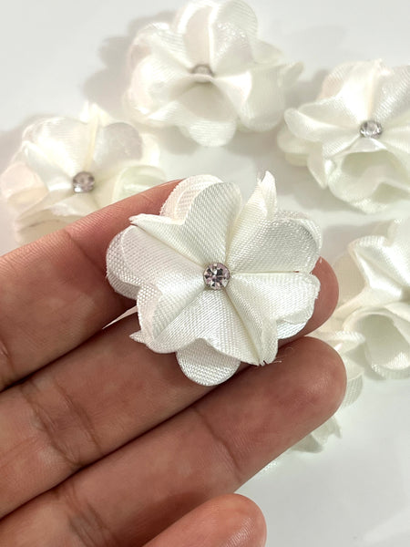 Flor 3D de Tela Satinada Ivory
