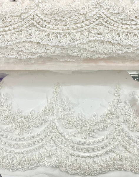 Orilla bordada en tul ivory con pedreria