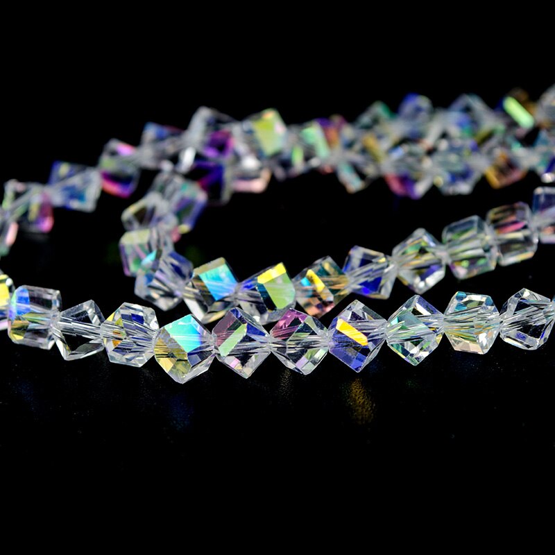 Cristal Rombo Facetado AB 6mm c/95 piezas